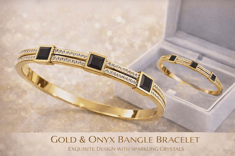 Pulseira Dourada com Ônix e Cristais – Modelo Bangle