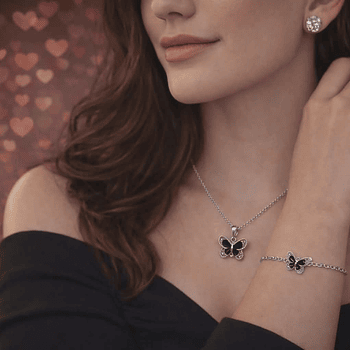 Conjunto Borboleta – Elegância em Cada Detalhe ✨