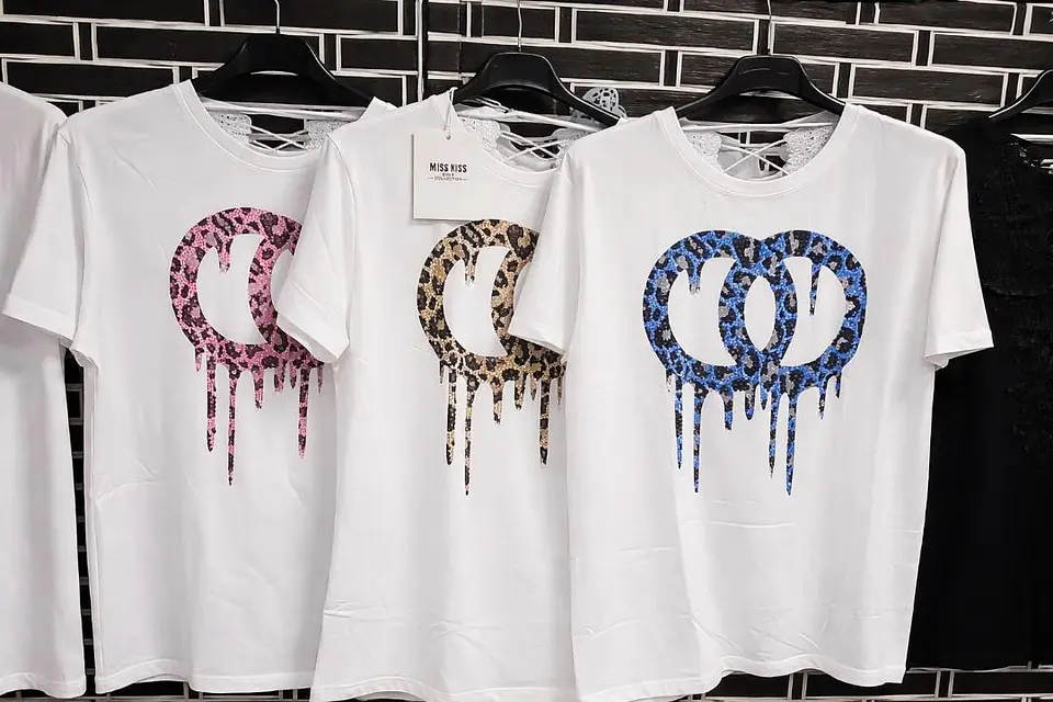 T-shirt feminina tam. Único veste ate XL 3