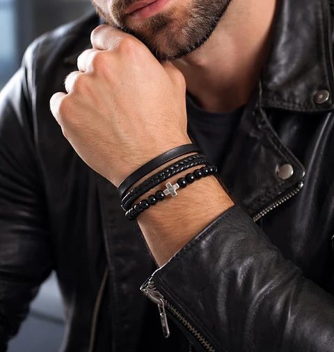 Pulseiras Masculinas em Couro – Estilo Moderno