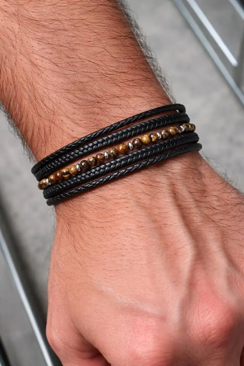 Pulseiras Masculinas em Couro – Estilo Moderno 8