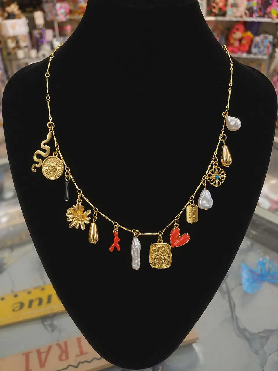 Colar Charm Dourado Tropical 3