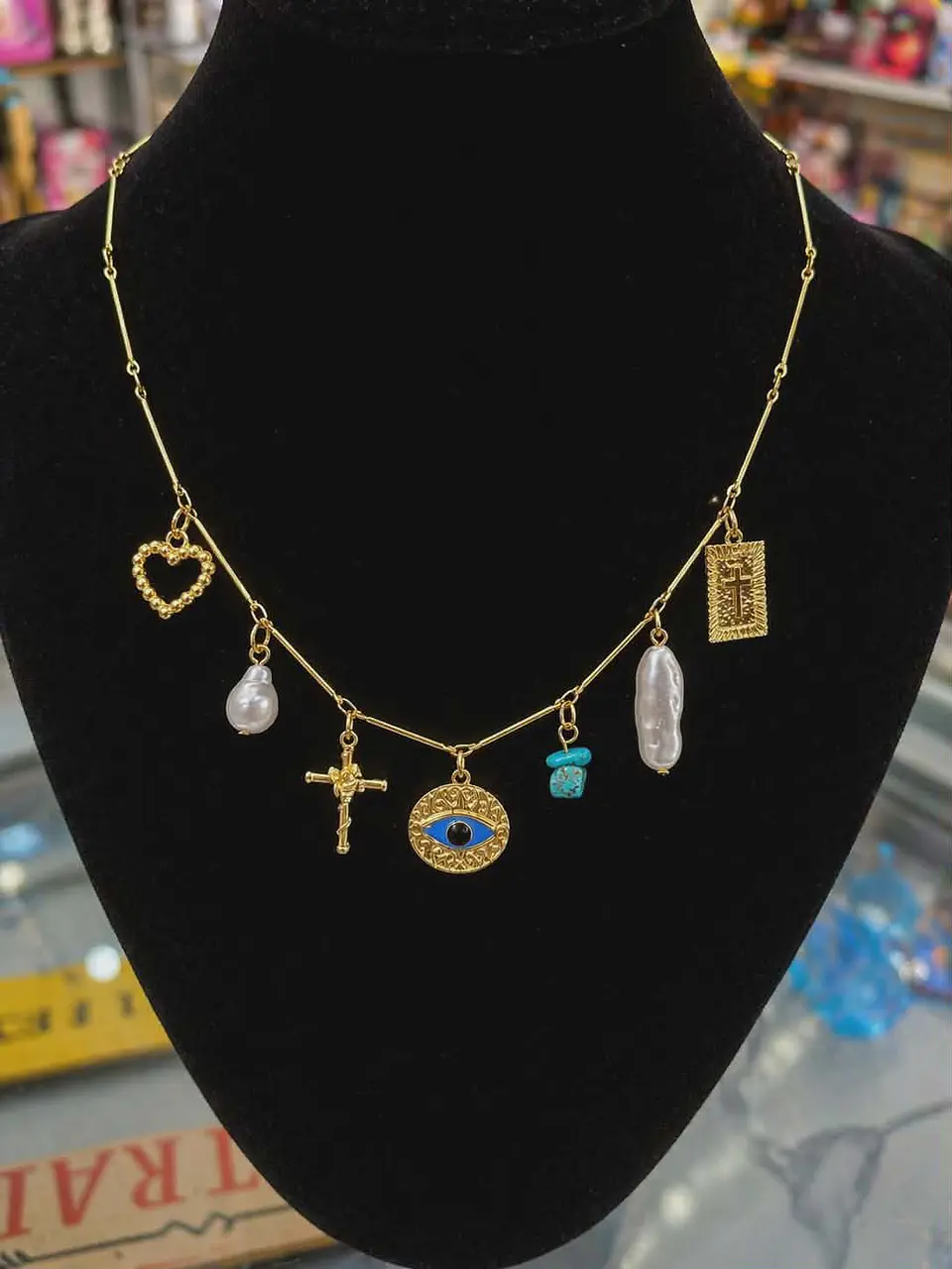 Colar Charm Dourado Tropical 4