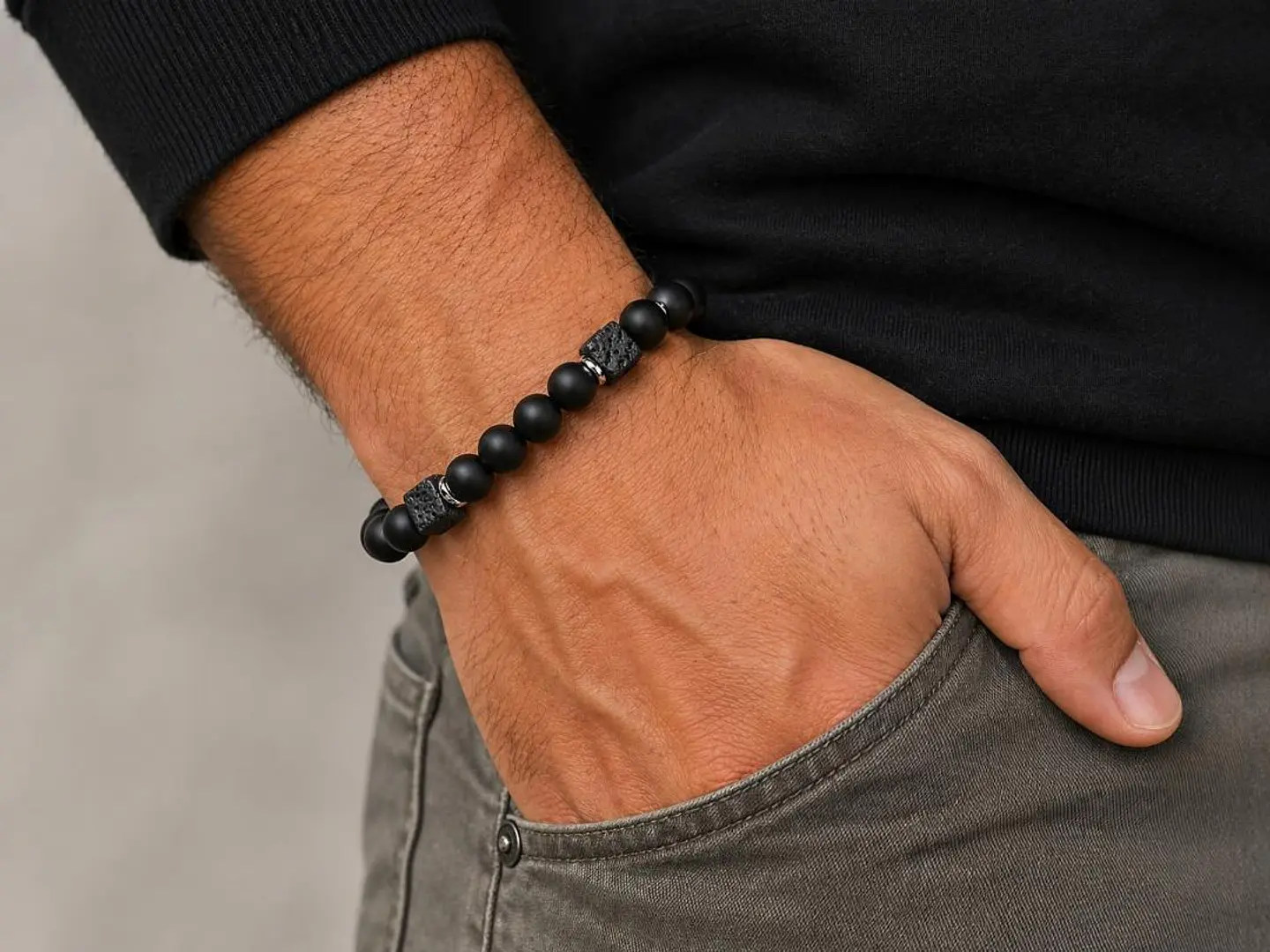 Pulseira Onix Fosco & Pedra Vulcânica – Força e Proteção 1