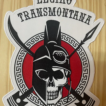 Emblemas Bordados Personalizados 7