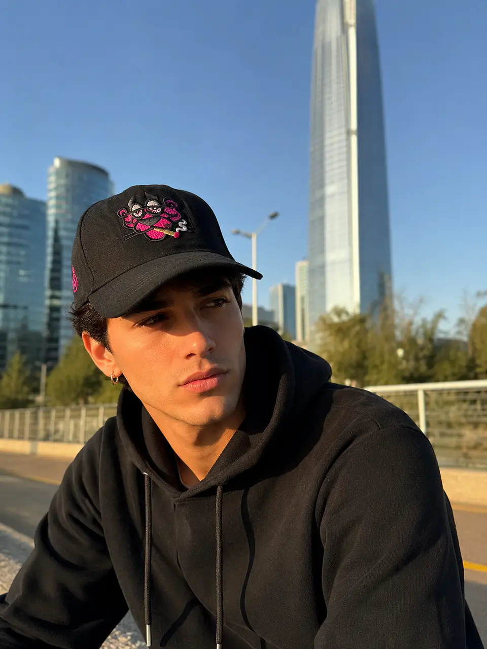 Gorro Pan Ojos Rojos  1