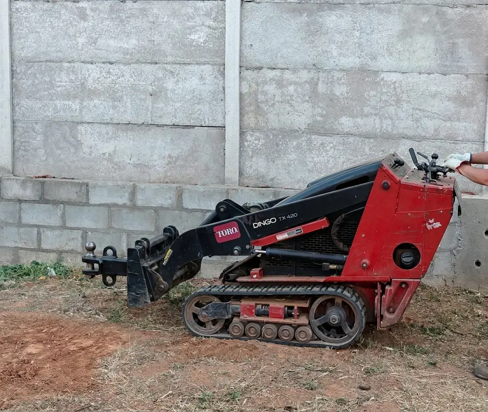 Mini cargador toro tx420 3