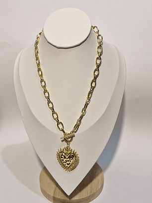 Conjunto collar colgante corazón dorado