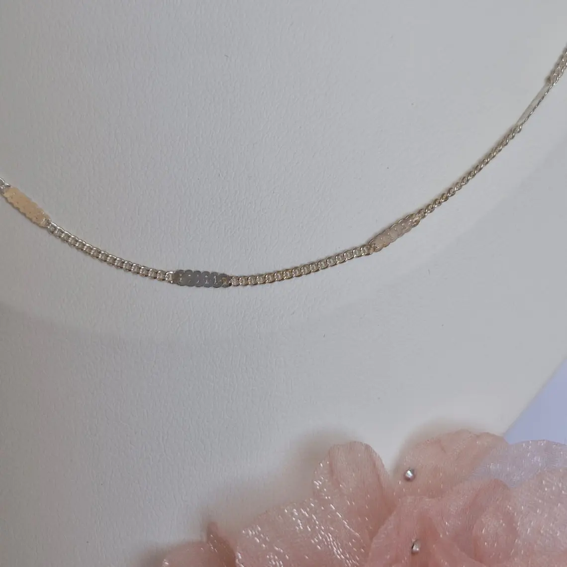 Cadena de plata con Estaciones de Barra 1