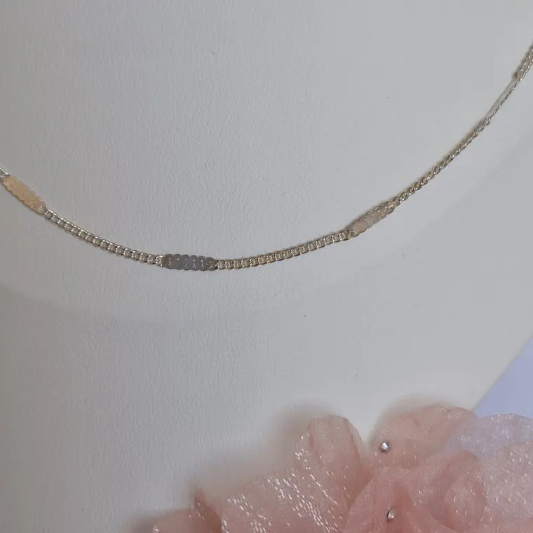 Cadena de plata con Estaciones de Barra 1