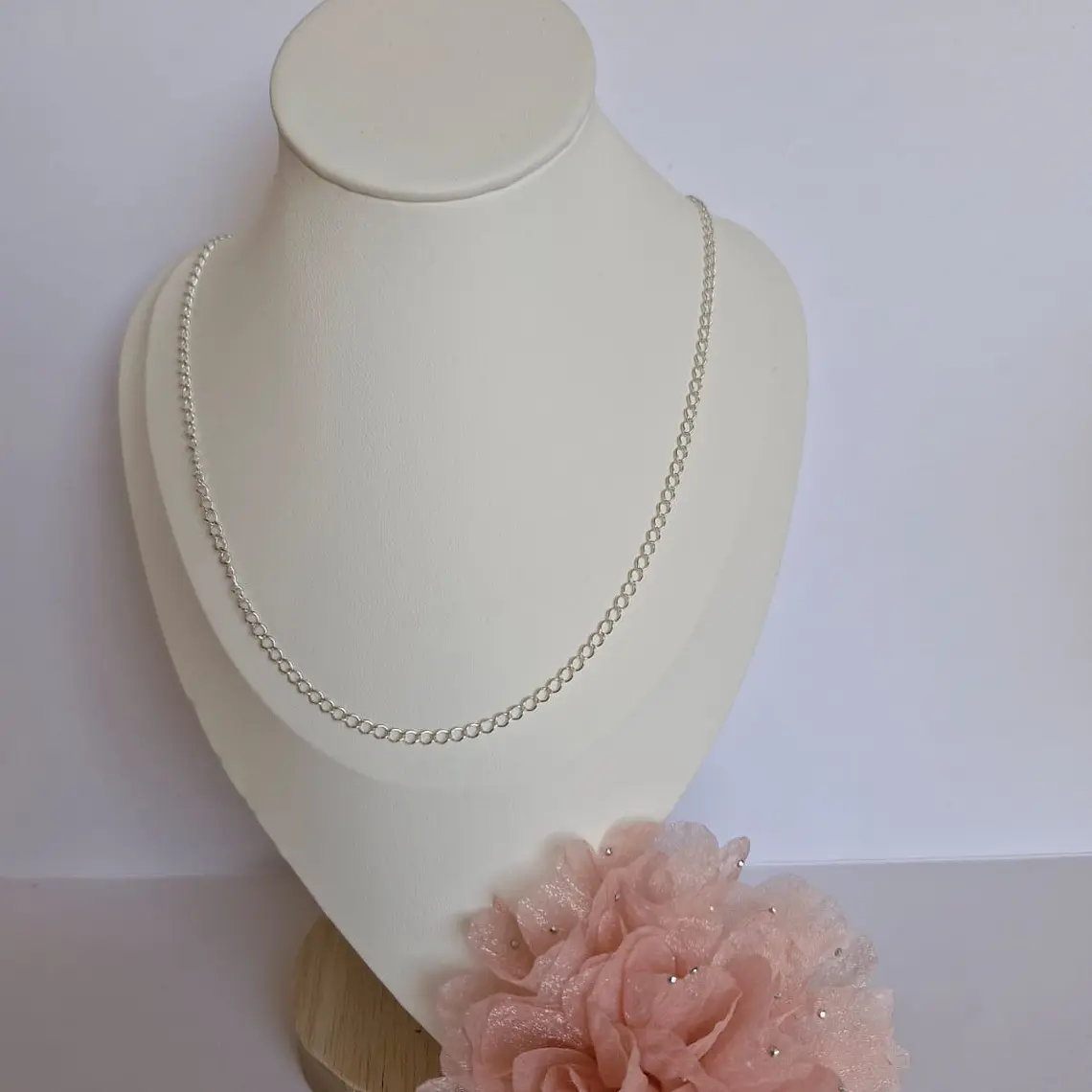 Collar de Plata Estilo Paperclip Minimalista  1