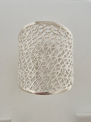 Anillo de filigrana fabricado en plata 950