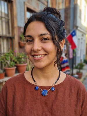 Collar Étnico Contemporáneo de Cobre y Lapislázuli