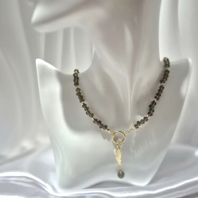 Collar Piedras Ahumadas con Dije Colgante 2