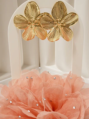 Aros enchape en Oro en forma Flor Texturizada