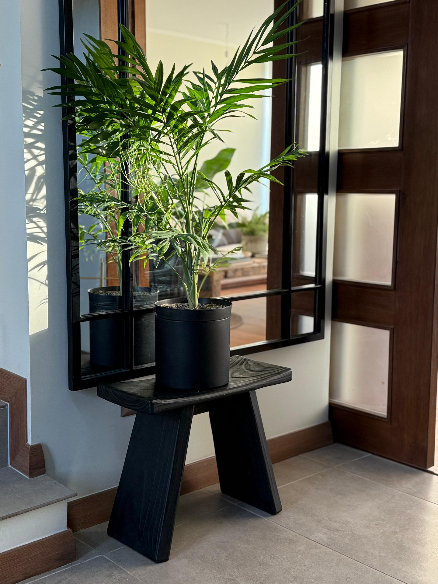 Piso Hanoi — Taburete de madera carbonizada Yakisugi 床 2