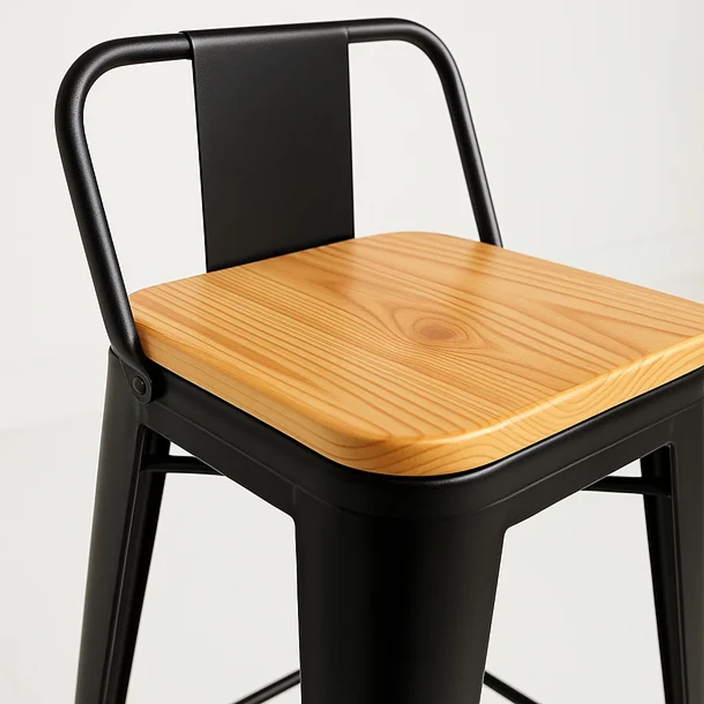 Taburete Tolix Negro Alto con Respaldo para bar o terraza 6