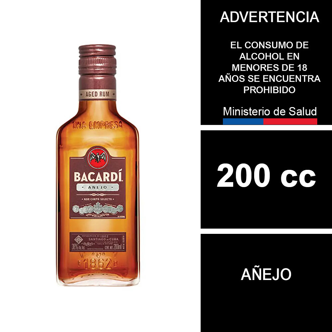 Ron Bacardí Añejo 200 cc 1