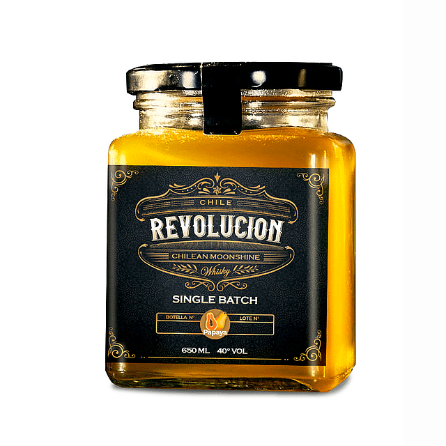 REVOLUCIÓN CHILEAN MOONSHINE PAPAYA 650cc