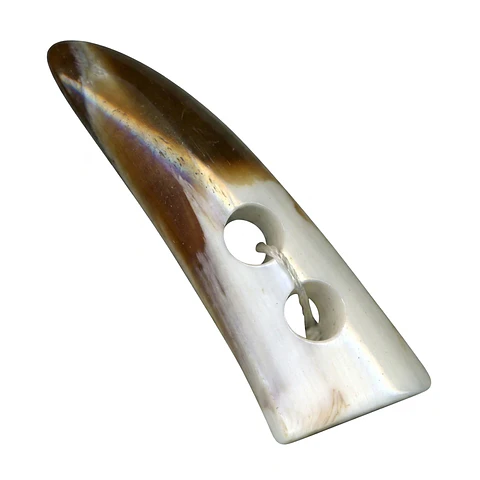 Botón Cachito de Poliéster Hueso Café 5 cm para Confección