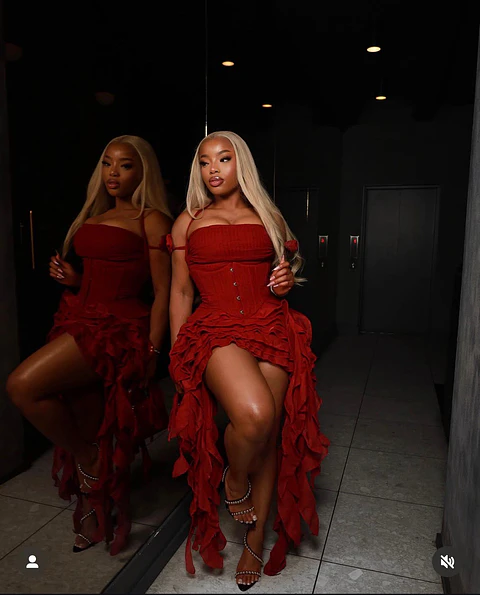 Lorenza Mini Skirt Red