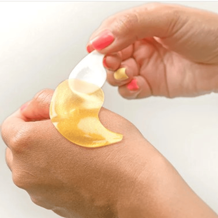 Parches contorno ojos ¿Cansada de que el contorno de tus ojos luzca seco, apagado y con líneas marcadas por falta de hidratación? 2