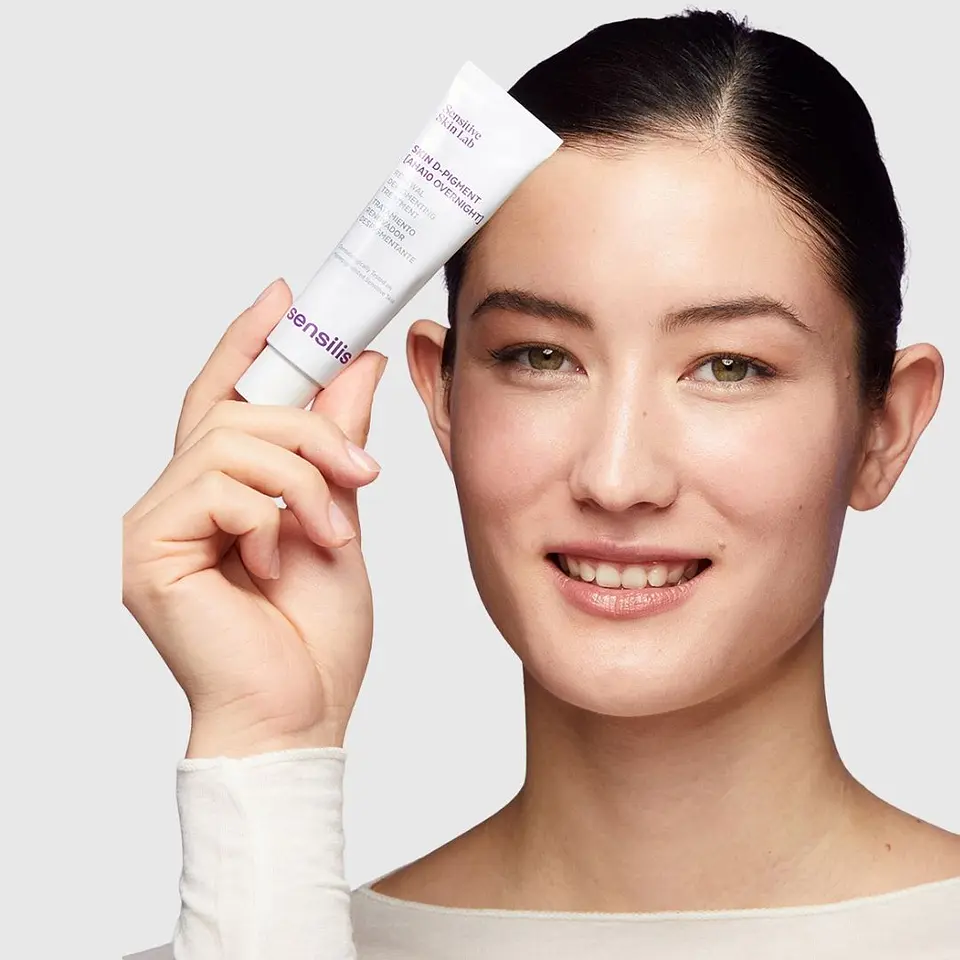 Skin D-Pigment [AHA 10 Overnight] Sensilis 1