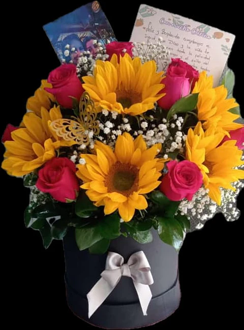 Caja Circular de 8 Girasoles y 18 Rosas Rojas