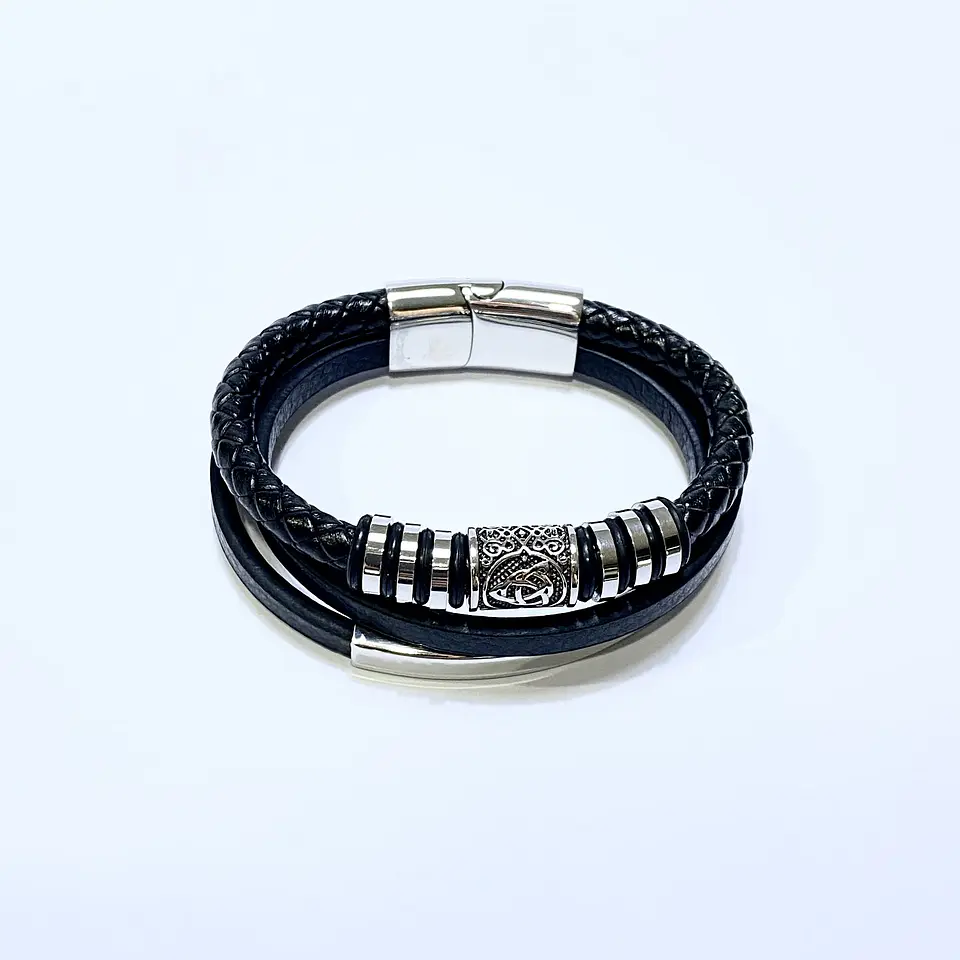 Pulsera Cuero Triqueta Celta 4