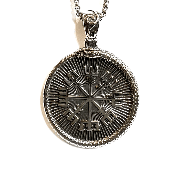 Collar de acero inoxidable (Vegvísir y Valknut) 2