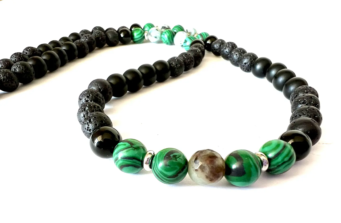 Collar de piedras naturales y semipreciosas 1