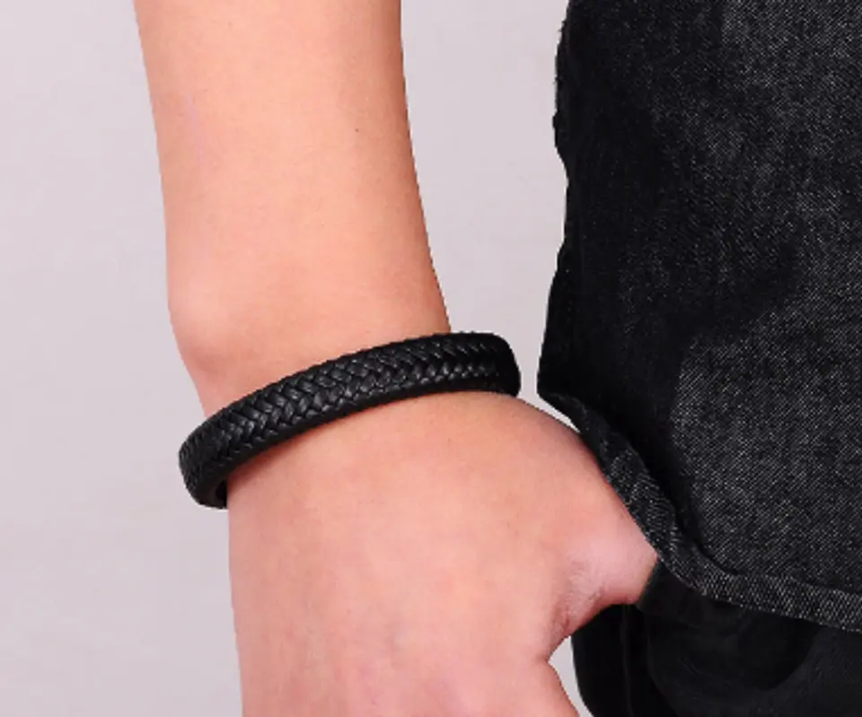 Pulsera Cuero Solido 8