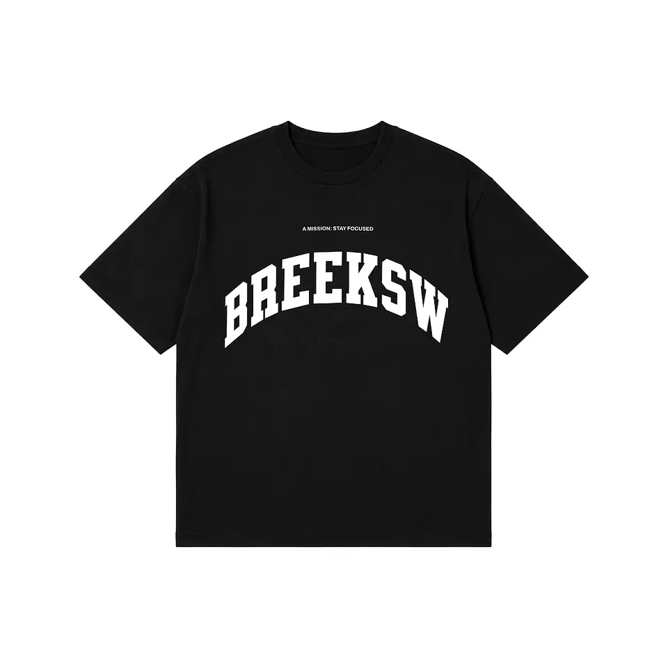 Polera Regular Fit “BREEKSW” — Black Edition 1