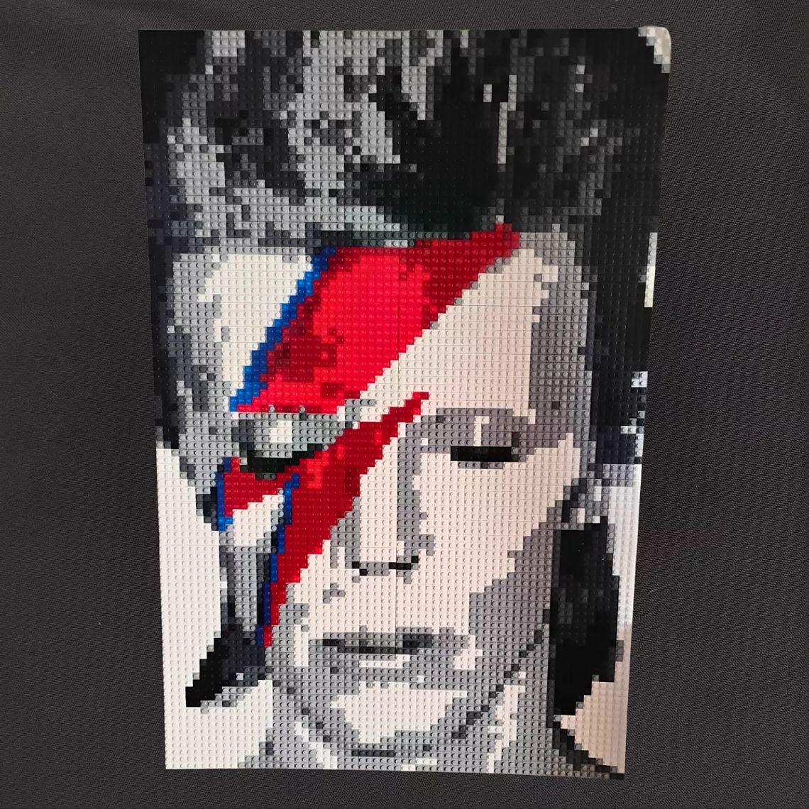 Retrato Pixel Art de David Bowie – 6800 Piezas | Arte Pop 51x76 cm 1