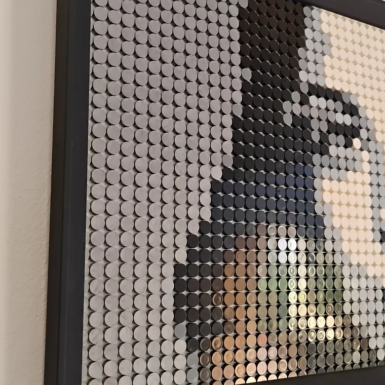 Cuadro Retrato Mon Laferte Pixel Art - Mosaico 2048 Piezas | BrickPicture 3