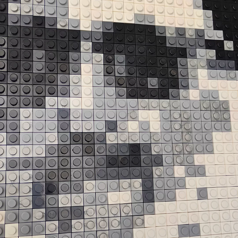 Retrato Pixel Art El Macha - 2500 piezas 50x50 cm ARMADO 3