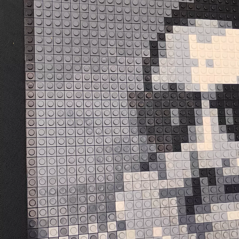 Retrato Pixel Art El Macha - 2500 piezas 50x50 cm ARMADO 9