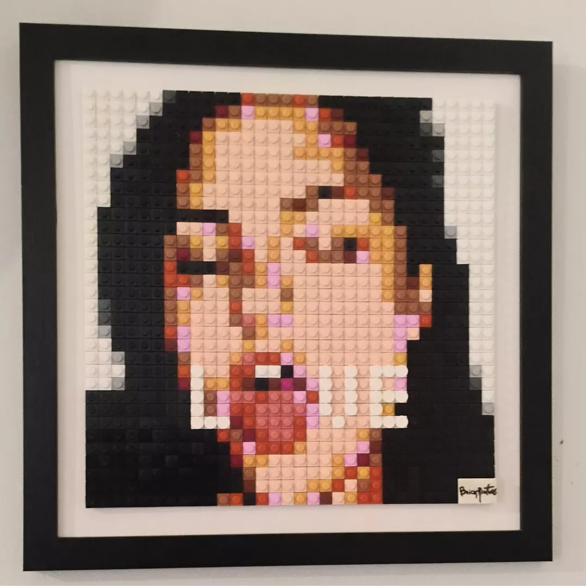 Cuadro Pixel Art Love – Sasha Grey | Mosaico Decorativo en Bloques 33x33 cm 4
