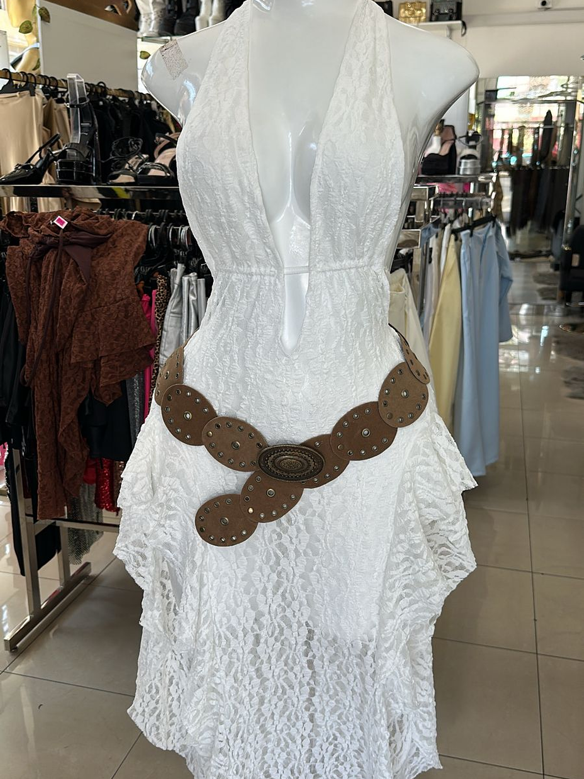 vestido largo encaje vuelos 6