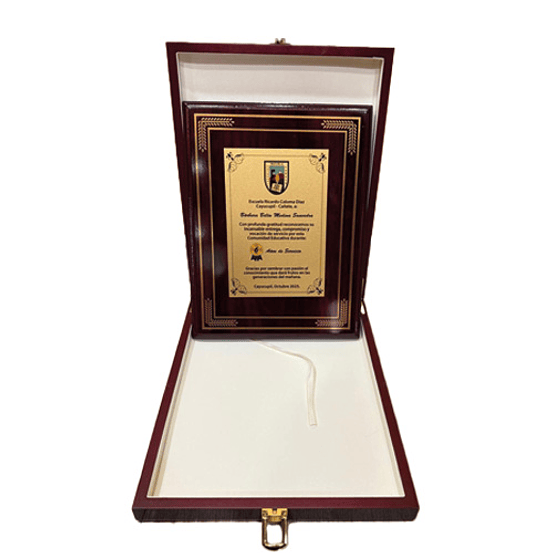 Galvano Madera con caja de lujo HRW60 1