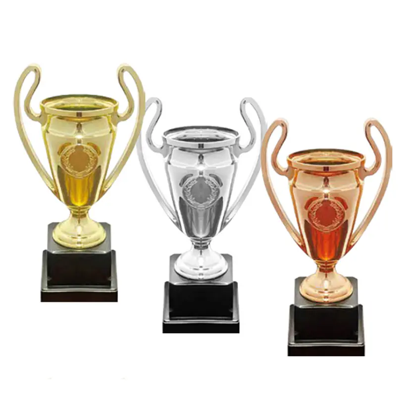 Trio de copas oro, plata y bronce S243 1