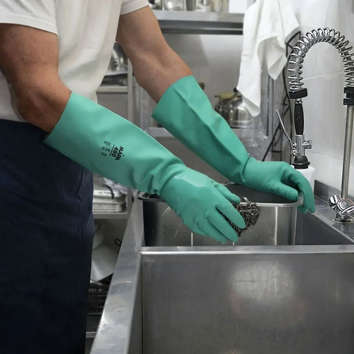 Guante Mapa Ultranitrilo 480 2