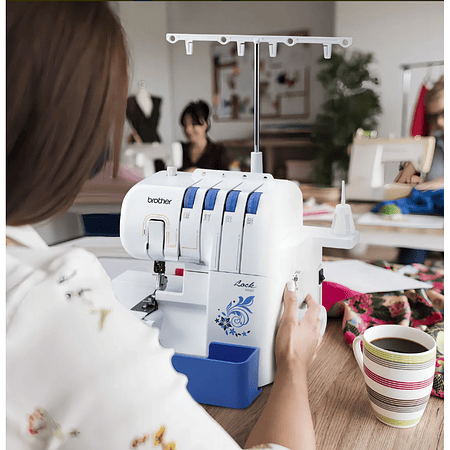 Overlock Brother 3534DT – Costura profesional con 3 o 4 hilos y brazo libre