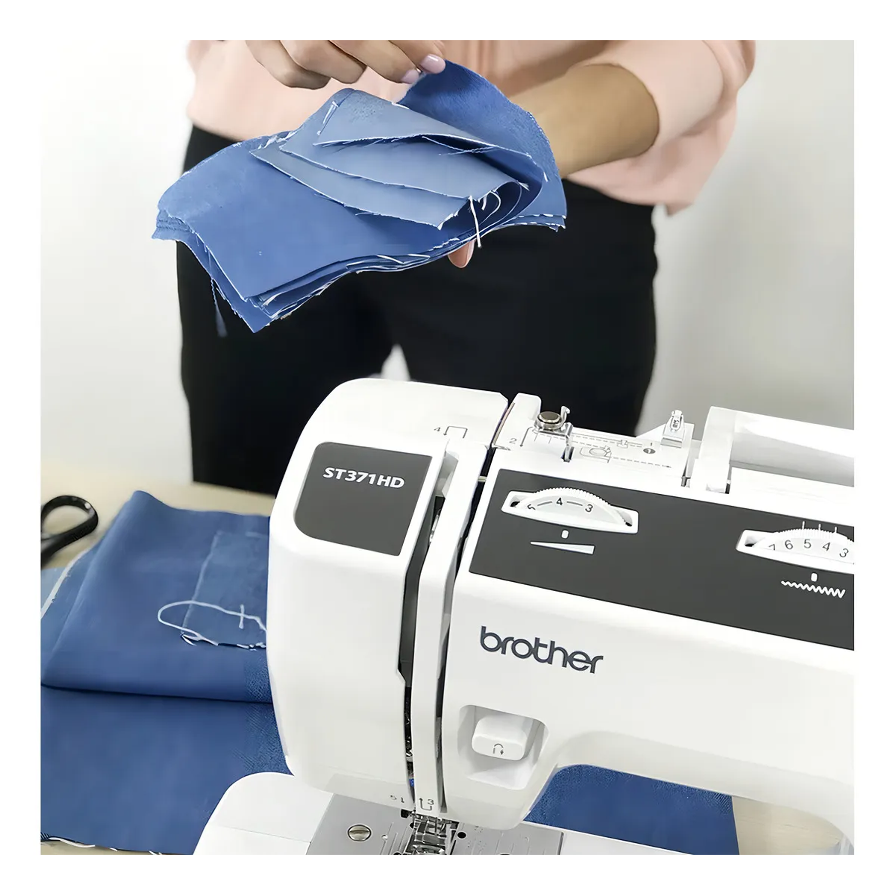 Máquina de coser Brother ST371HD – Ideal para jeans y telas gruesas con 37 puntadas