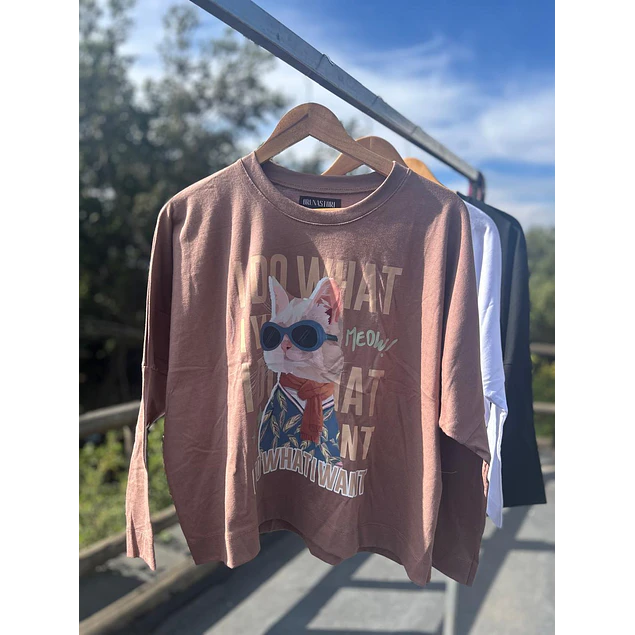 Remera Frida  Café Cat