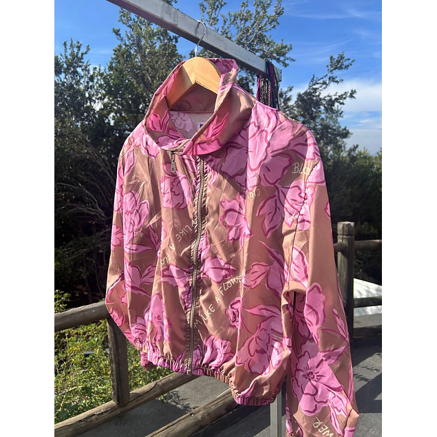 Campera Cortaviento Bloom