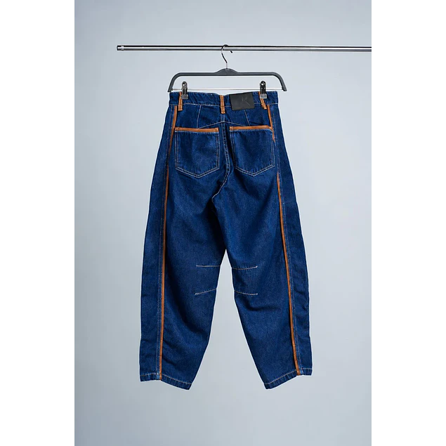 Jeans Barrel Azul Apliques Café