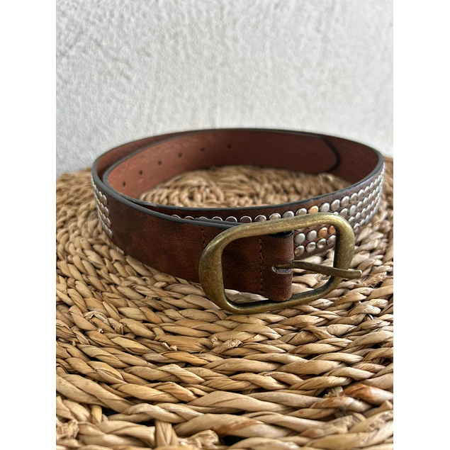 Cinturón Tachas Café