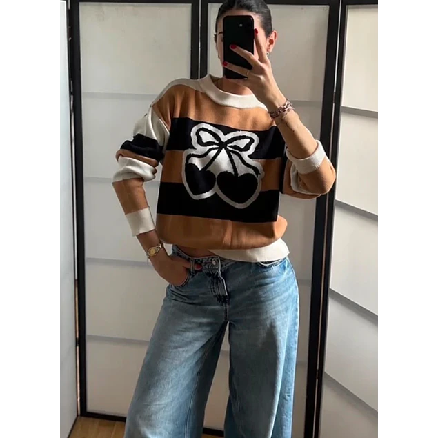 Sweater Cherry Camel