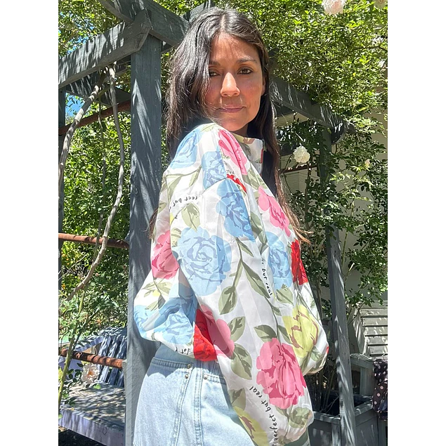 Campera Rompeviento Rosas